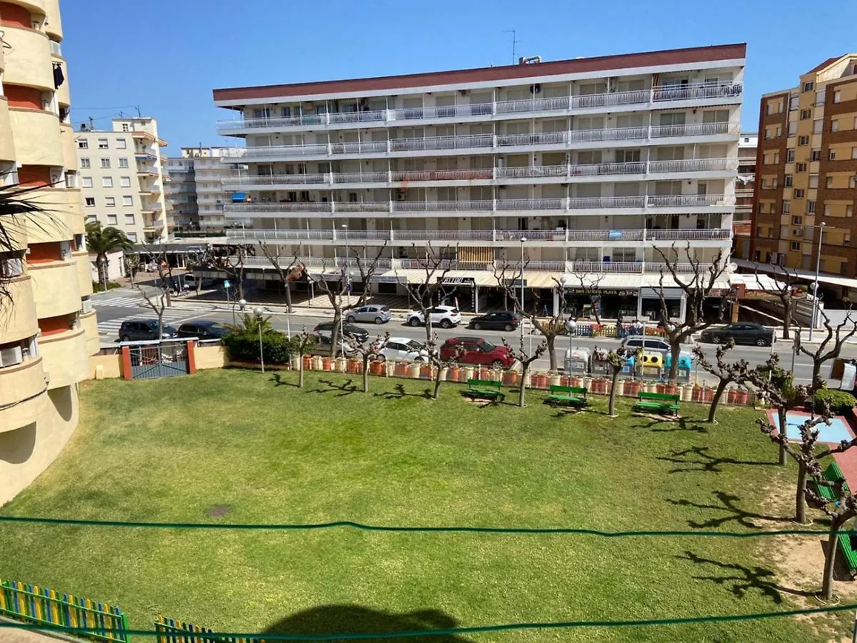 Apartamento La Pineda playa